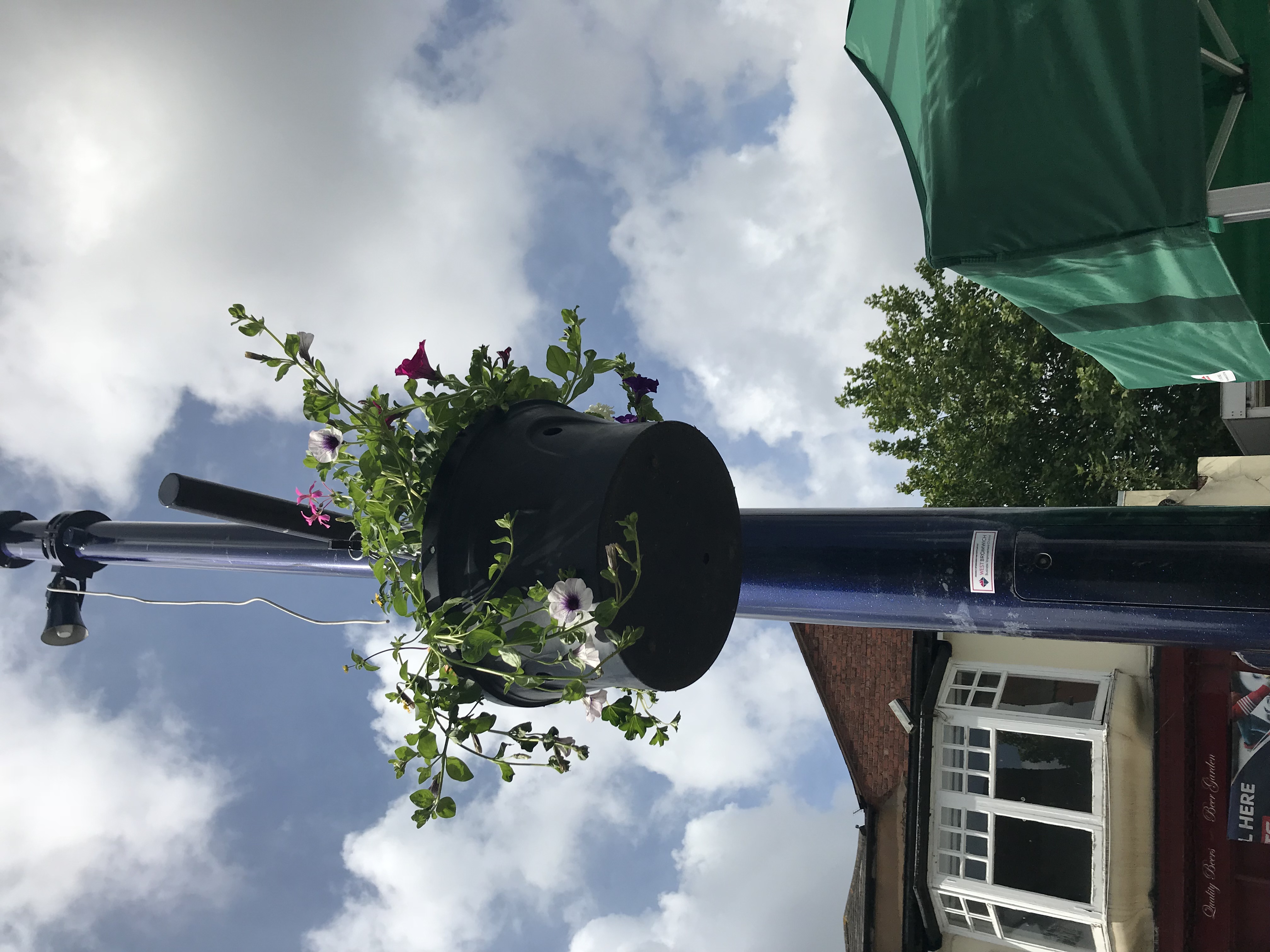 Baskets to Brighten up West Bromwich Town Centre