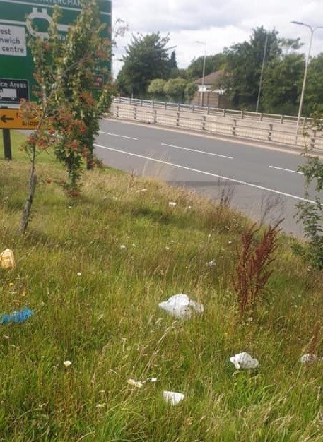 Cleaning West Bromwich Town Clean & Tidy!