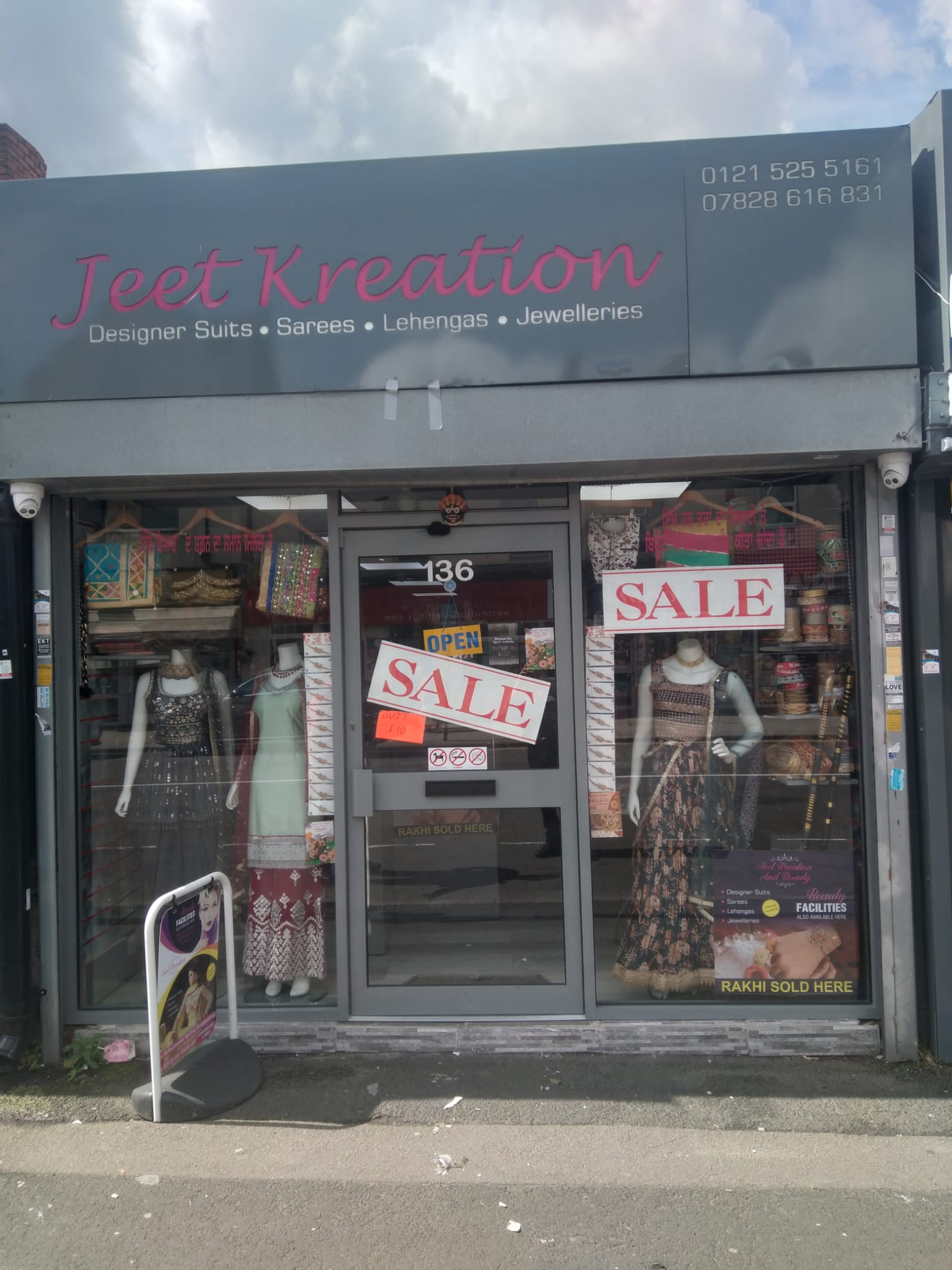 Jeet Kreation West Bromwich,136 High Street offering new treatments